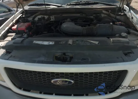 2002 Ford F-150 Lariat/Xlt из США, поврежденный, VIN 1FTRW08L22KA98816